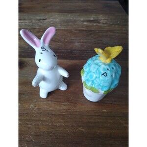 Pier 1 Floral Bunny Rabbits Salt & Pepper Easter Flower Decor Cottagecore EUC